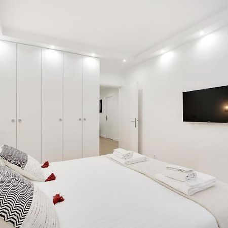 Trocadero/ Eiffel Tower - 3 Bedrooms- All New! Paris Exterior photo